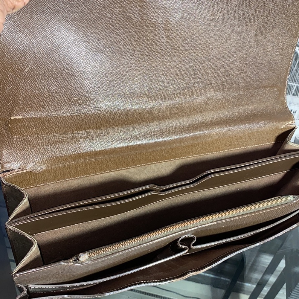 Authentic Louis Vuitton Taiga Robusto 2 Briefcase laptop unisex Bag - Picture 10 of 17